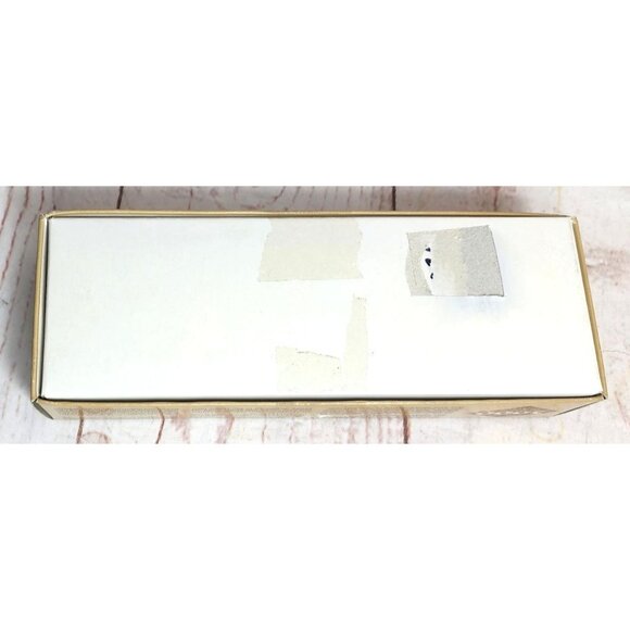 Proto 2000 Series 8,000 Gallon Type 21 Riveted Tank Car HO Scale Model Train - Picture 5 of 14